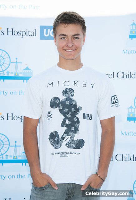 peyton meyer nude leak|Peyton meyer nudes leaked